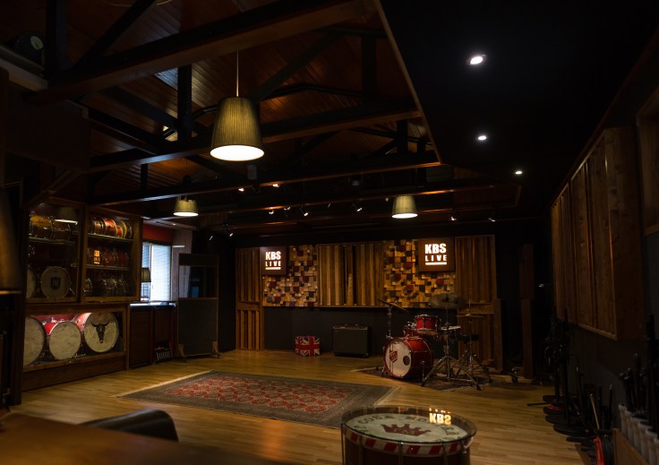 KBS_Crebelley_100318-1